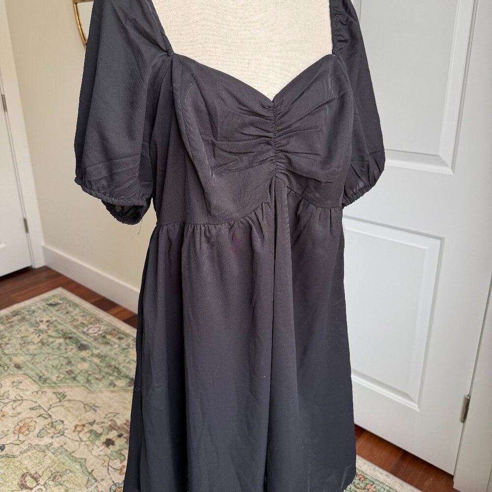 NWT Arula Black Puff Sleeve Romper Size 2X